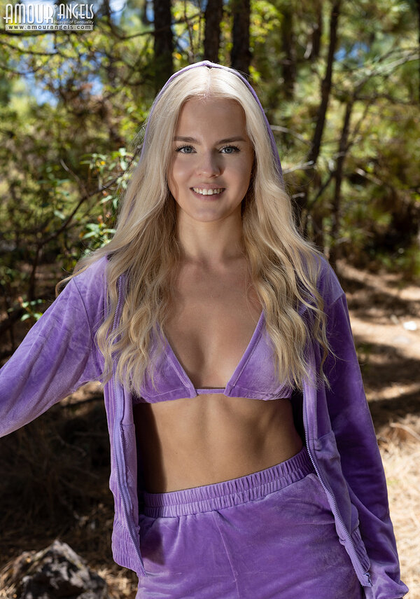 Лилиана, 28